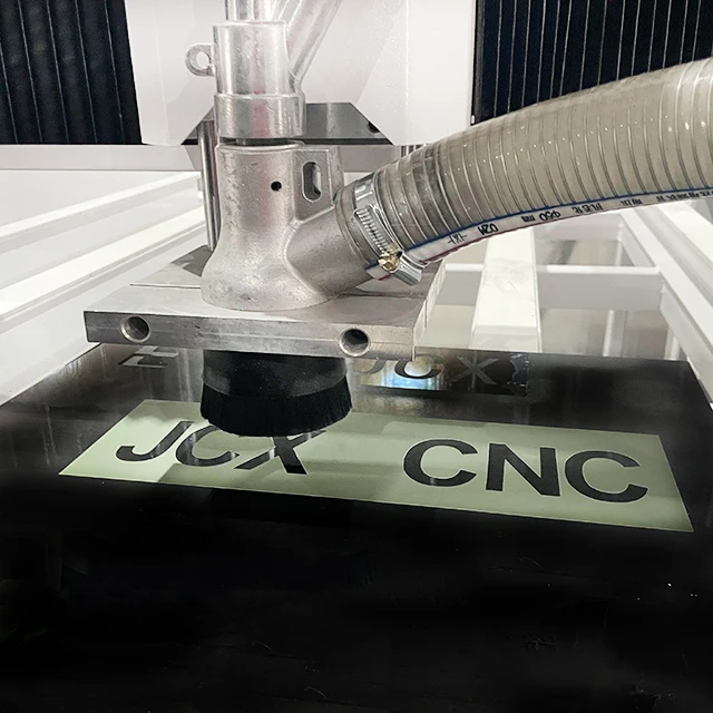 Máquina de jateamento automática de design especial de jateador de areia de alta eficiência para reforma de produtos com maior fricção de superfície