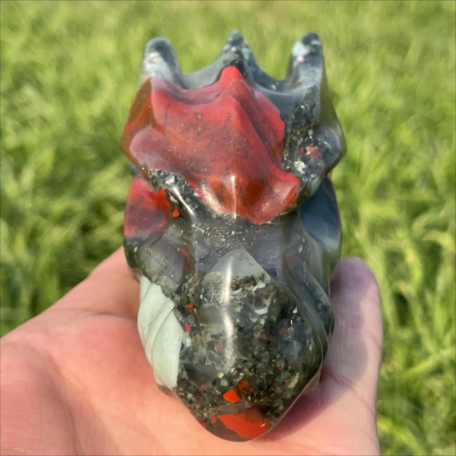 Natural African Bloodstone Dragon Skull Hand Carved Crystal Healing Stone Home Decor Figurine Unique