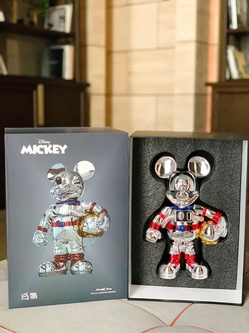 

30CM Space Crew Mickey Mouse figure astronaut spaceman resin statue doll Model Home Decoration desk Ornaments Arts and Crafts