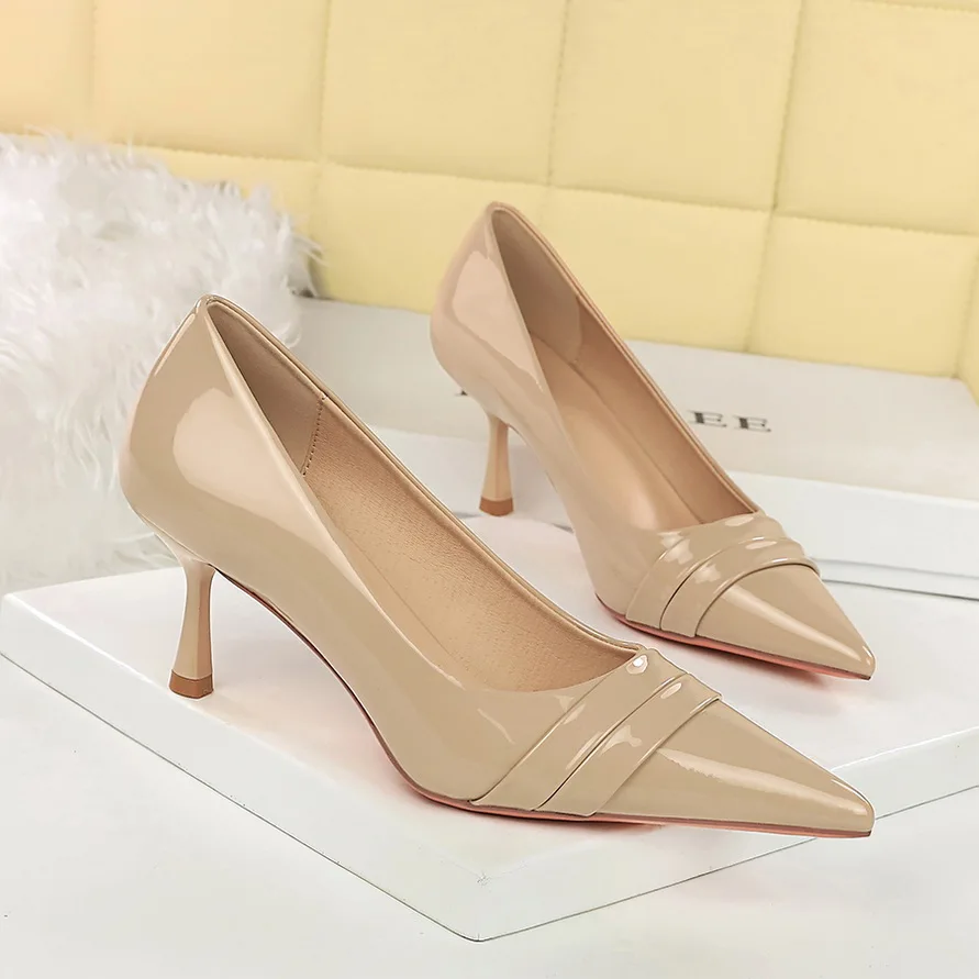 

BIGTREE Fashion Concise High Heels Dress Office Lady Women's Pumps Thin Heel 6cm Flock Shallow High Heeled Shoes Khaki Brown