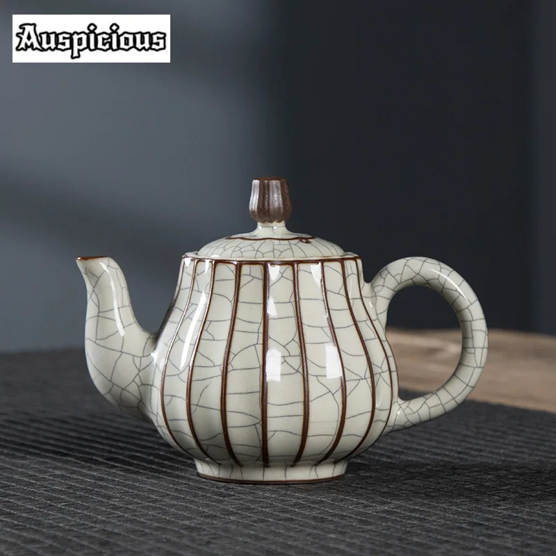 

Longquan Ru Kiln Celadon Teapot Handmade Ice Cracked Glaze Pot Tea Maker Kettle with Filter Tea Services Accessories Collection