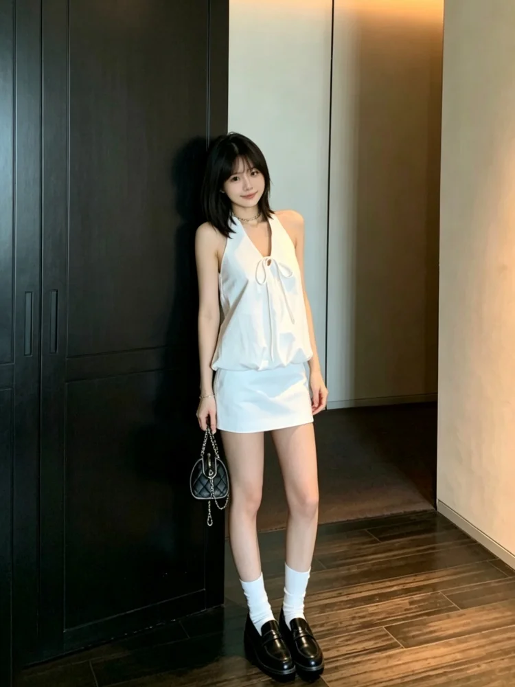 

Retro Style Necklace Flower Bud Backless Top And Half Skirt Set Women Summer Small Size Slimming Design Two Piece Set