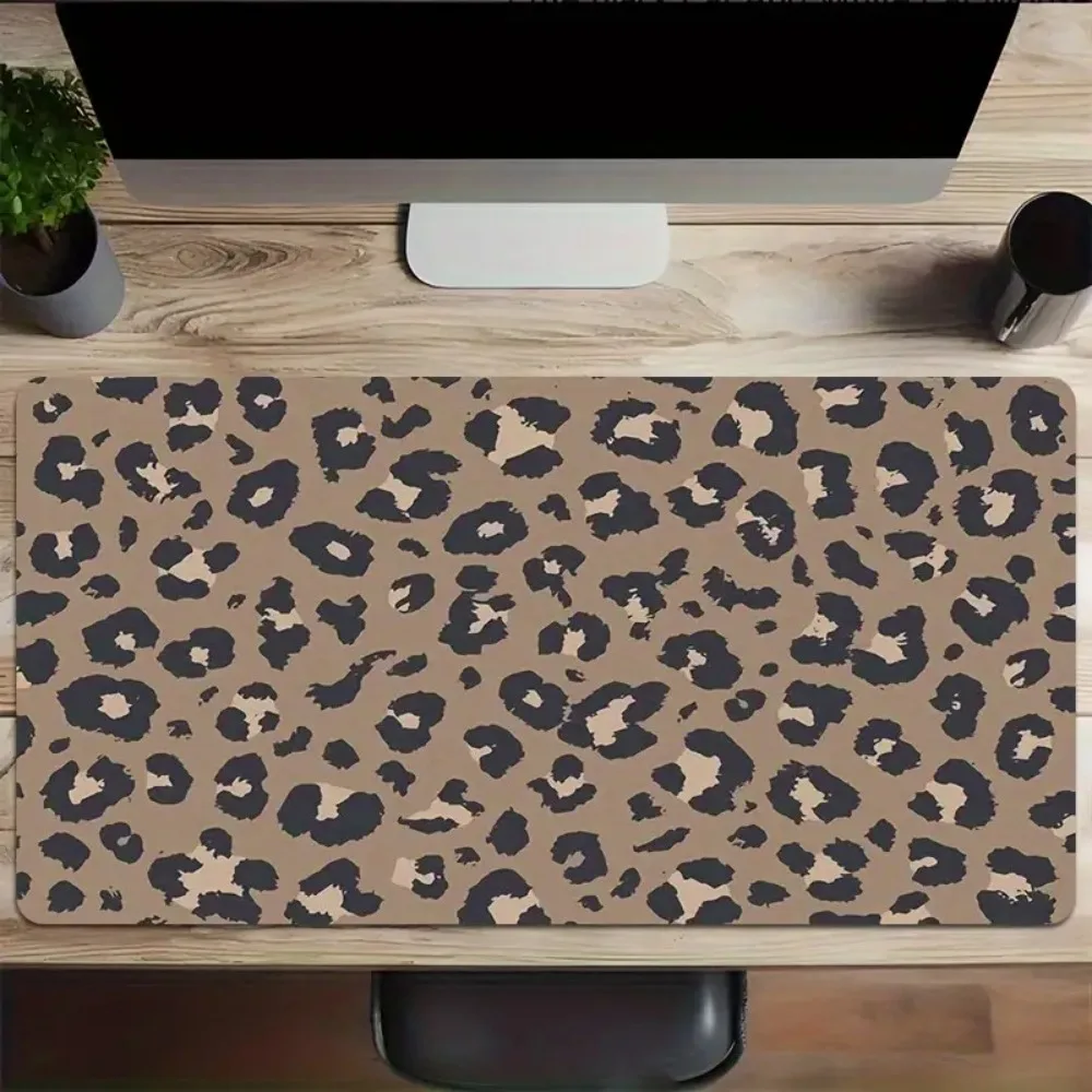 Game mouse pads and desk pads - Non-slip surface, thick beige/black leopard print desk pad, washable surface and rubber base