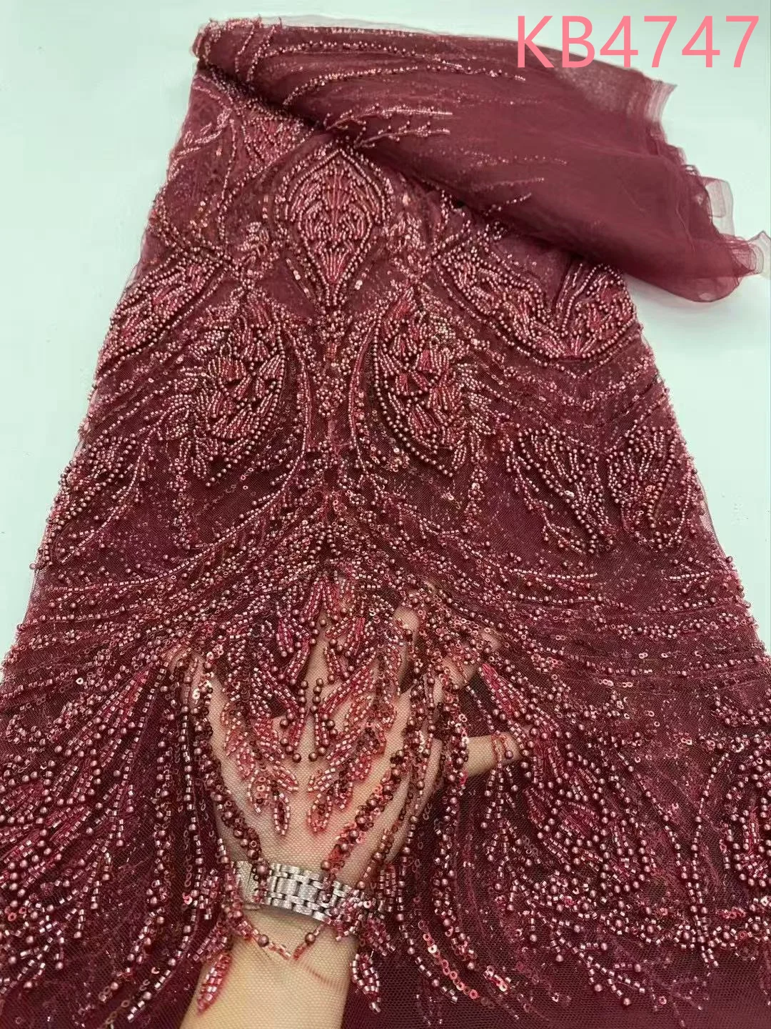 Luxury Wedding Beaded Fabric Sequined Stripes Fabric Latest Lace Fabric High Quality 2025 African Beads Dresses For Woman KB4747