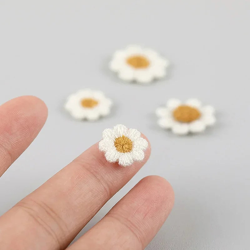 30pc Rice White Daisy Small Flower Embroidered Fabric With Stickers Children\'s Hair Earrings Materials Clothing Accessories