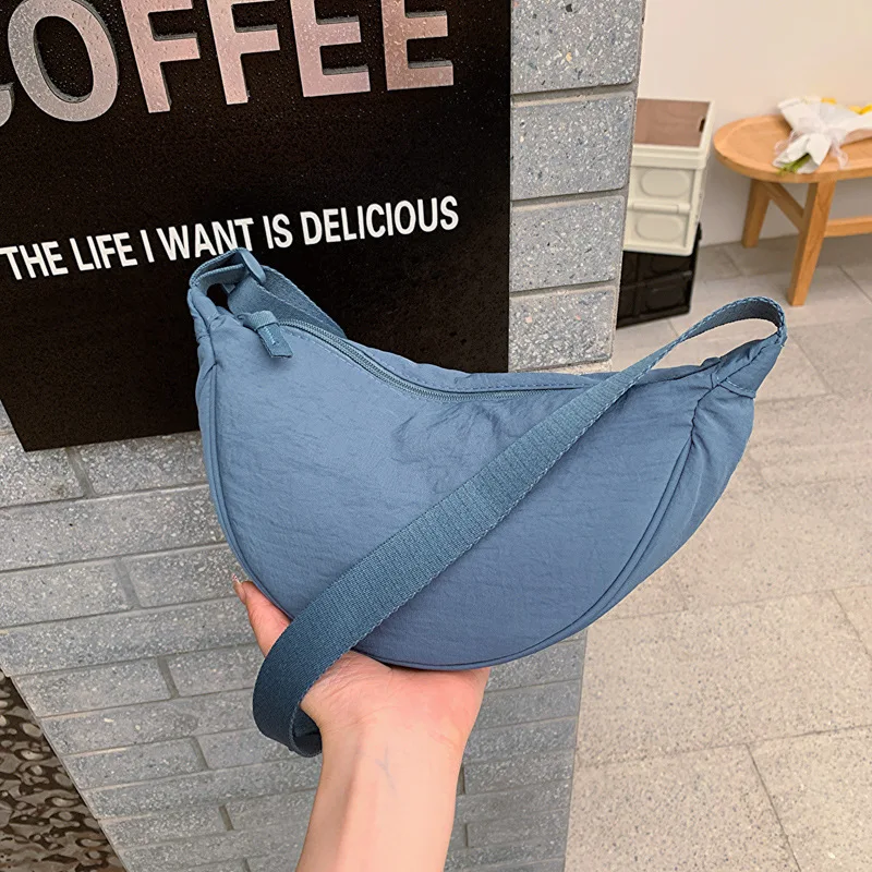 Women's Hobo Shoulder Bag Dumpling Design Casual Solid Color Nylon Waterproof Shoulder Bag Travel Half Moon Belt Messenger Tote