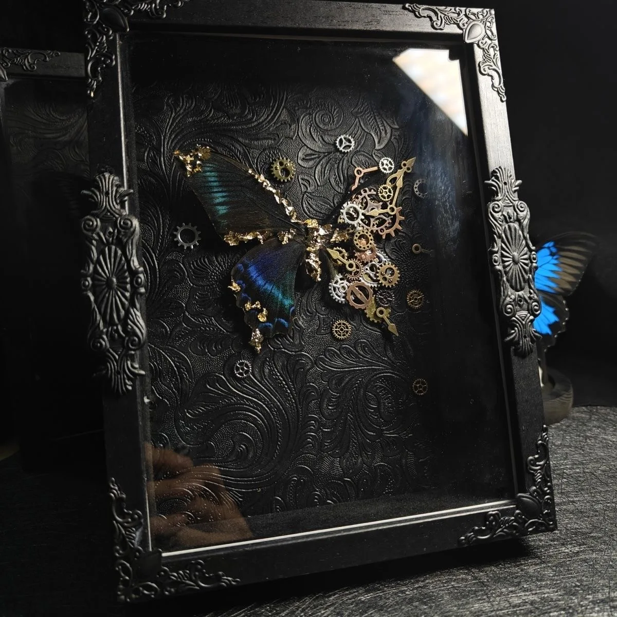 

1 PC Cyberpunk mechanical butterfly specimen (papilio maackii ）