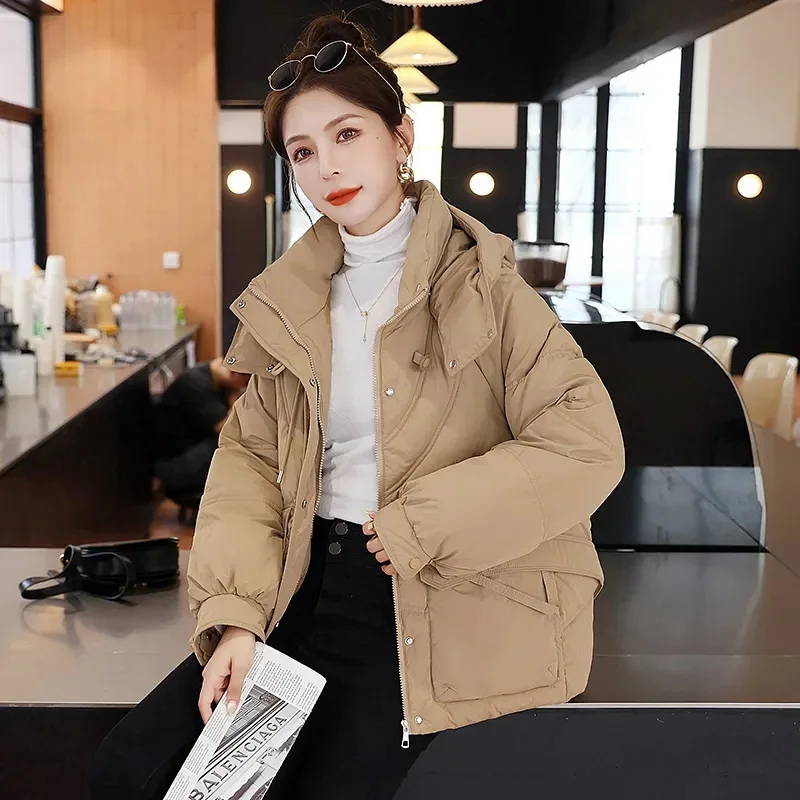 2025 nouvelle veste d'hiver à capuche épais vers le bas coton rembourré femme veste courte bouffante manteau mince chaud femmes Parkas vêtements d'extérieur