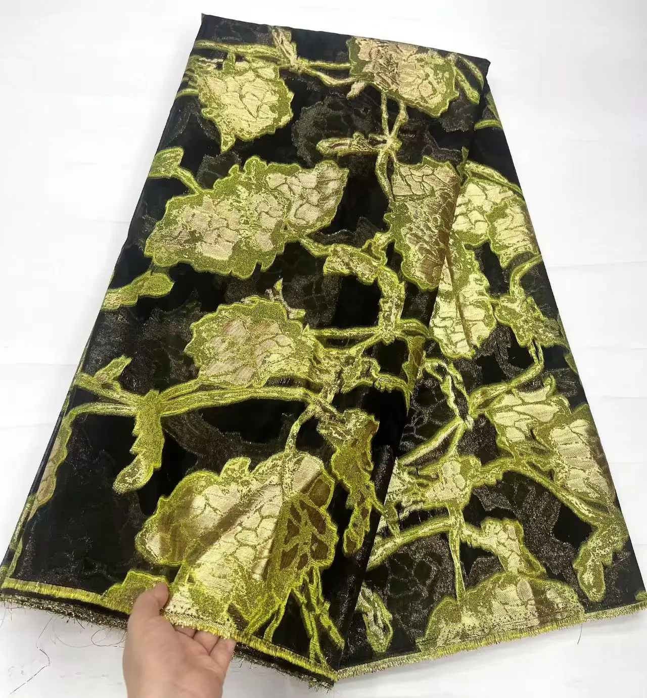 

Lace Fabric High Quality 2025 African Jacquard Brocade Damask Fabric Luxury Sewing Fabrics Nigerian For Women Party Dress