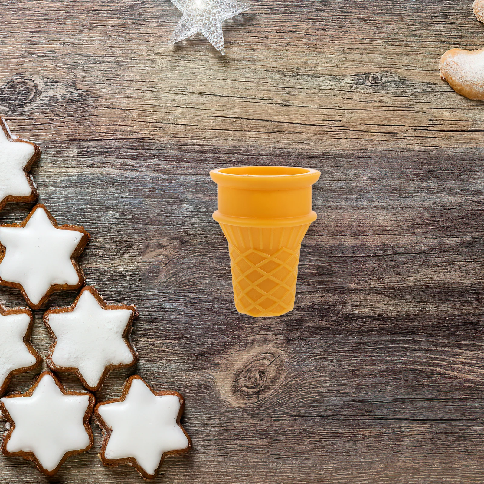 

Decoration for Home Food Plastic Ice Cream Cone Model of Khaki Chef Kitchen Party Suppliers