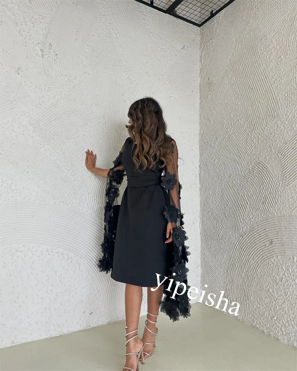 Jiayigong-Robe trapèze en jersey avec appliques, longueur au genou, tenue d'anniversaire, encolure carrée, occasion sur mesure