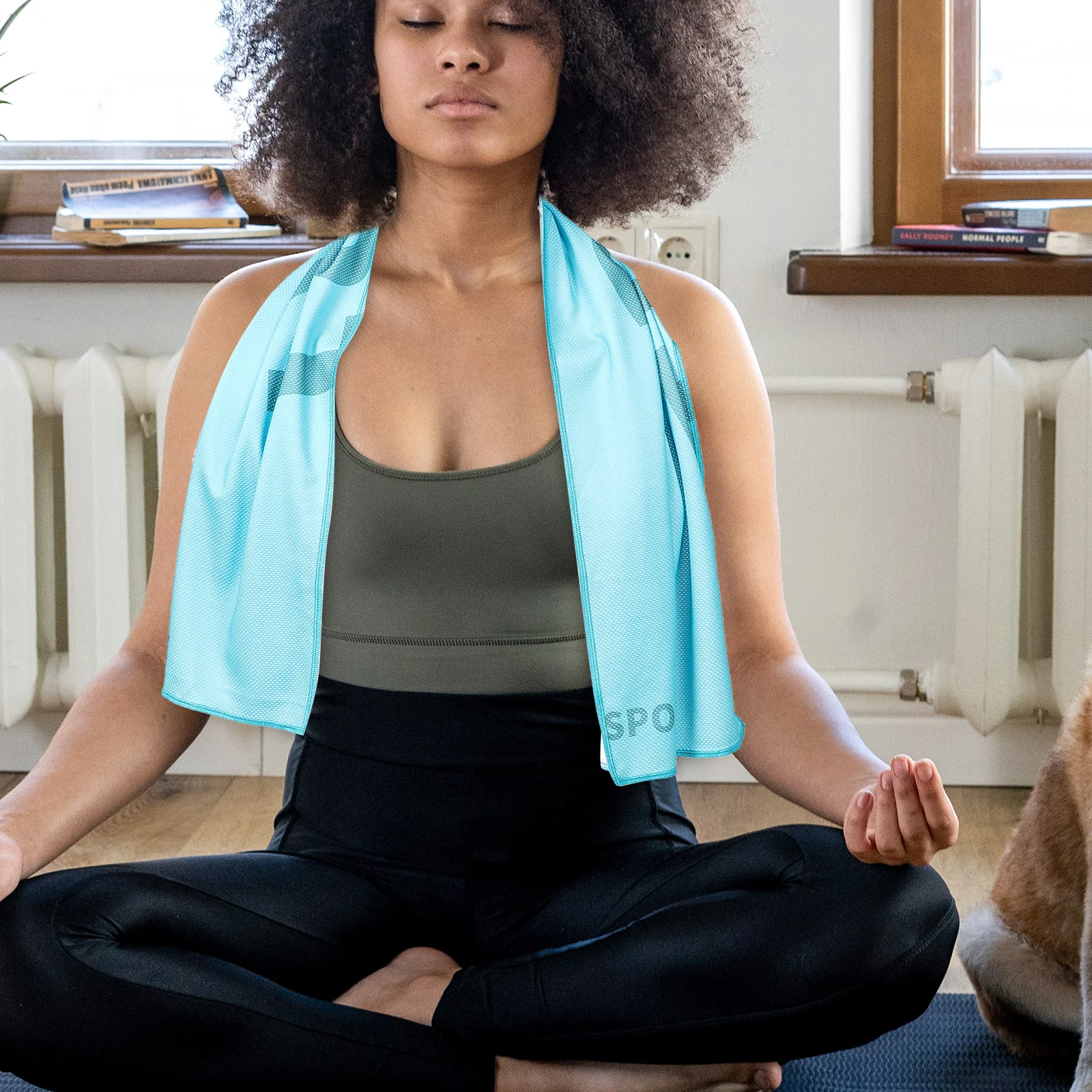 

Workout Sports Towel Microfiber Quick Dry Sweat Absorbent Lightweight Cooling Gym Towel for Fitness Yoga Running Hiking Travel