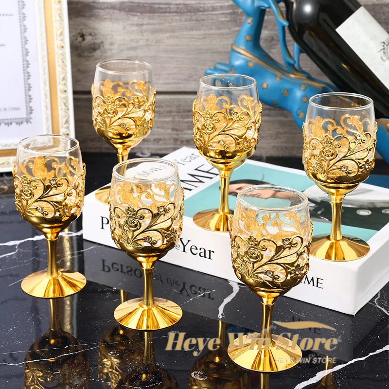 Golden Goblet Wine Glass Vintage European Wine Glass Goblet for Party Gathering Wedding Use Nordic Engraving Metal Frame Goblet