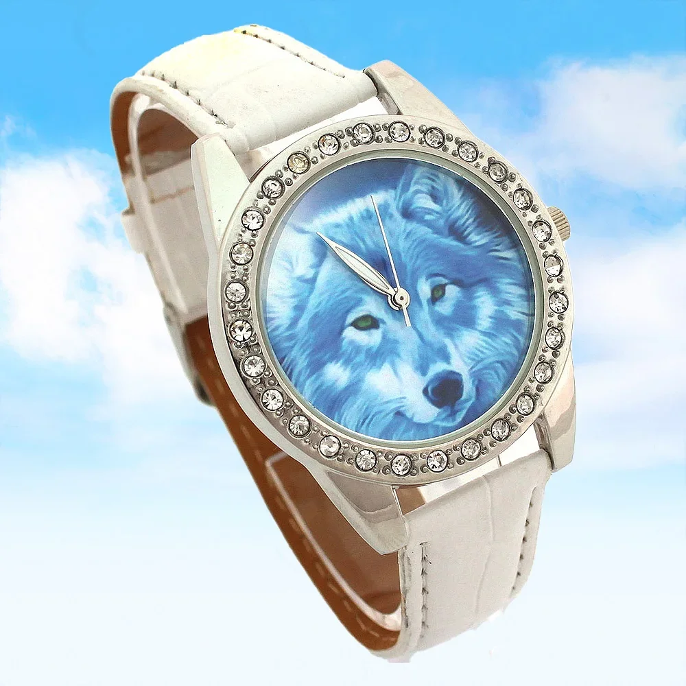

Women's Casual Quartz Watch with Wolf Dial Analog Movement Leather Strap Cartoon Fashion Accessory for Ladies