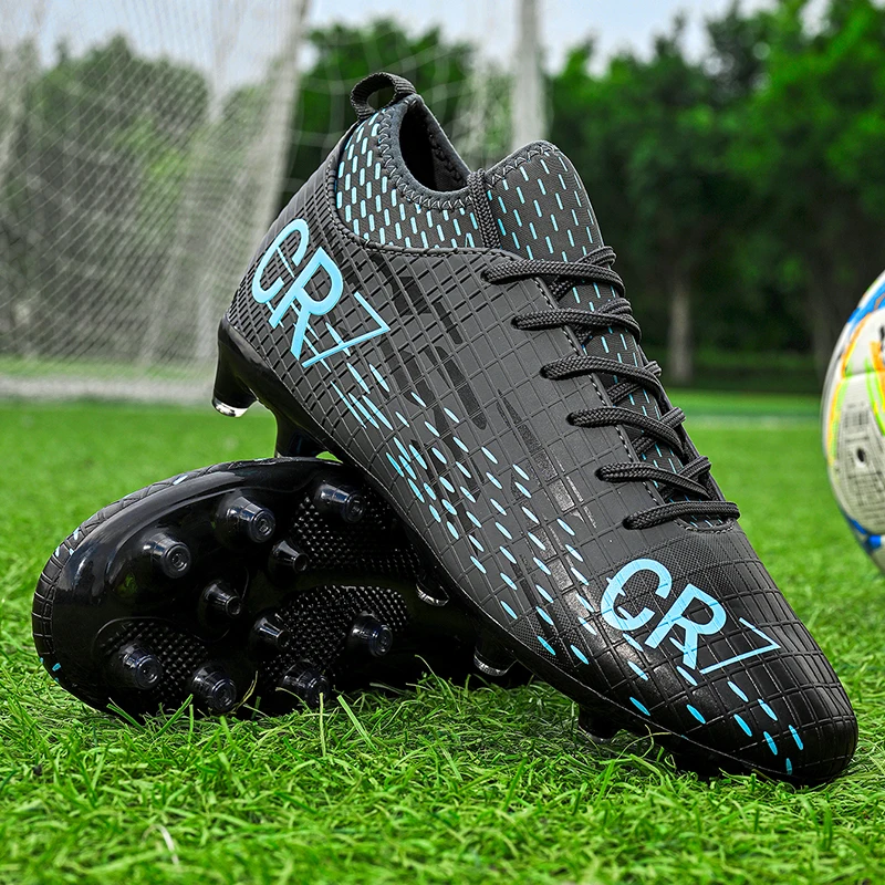 

New Low Top Student Football Shoes with Long And Broken Pins for Training And Matches Professional Youth Sports Shoes CR7