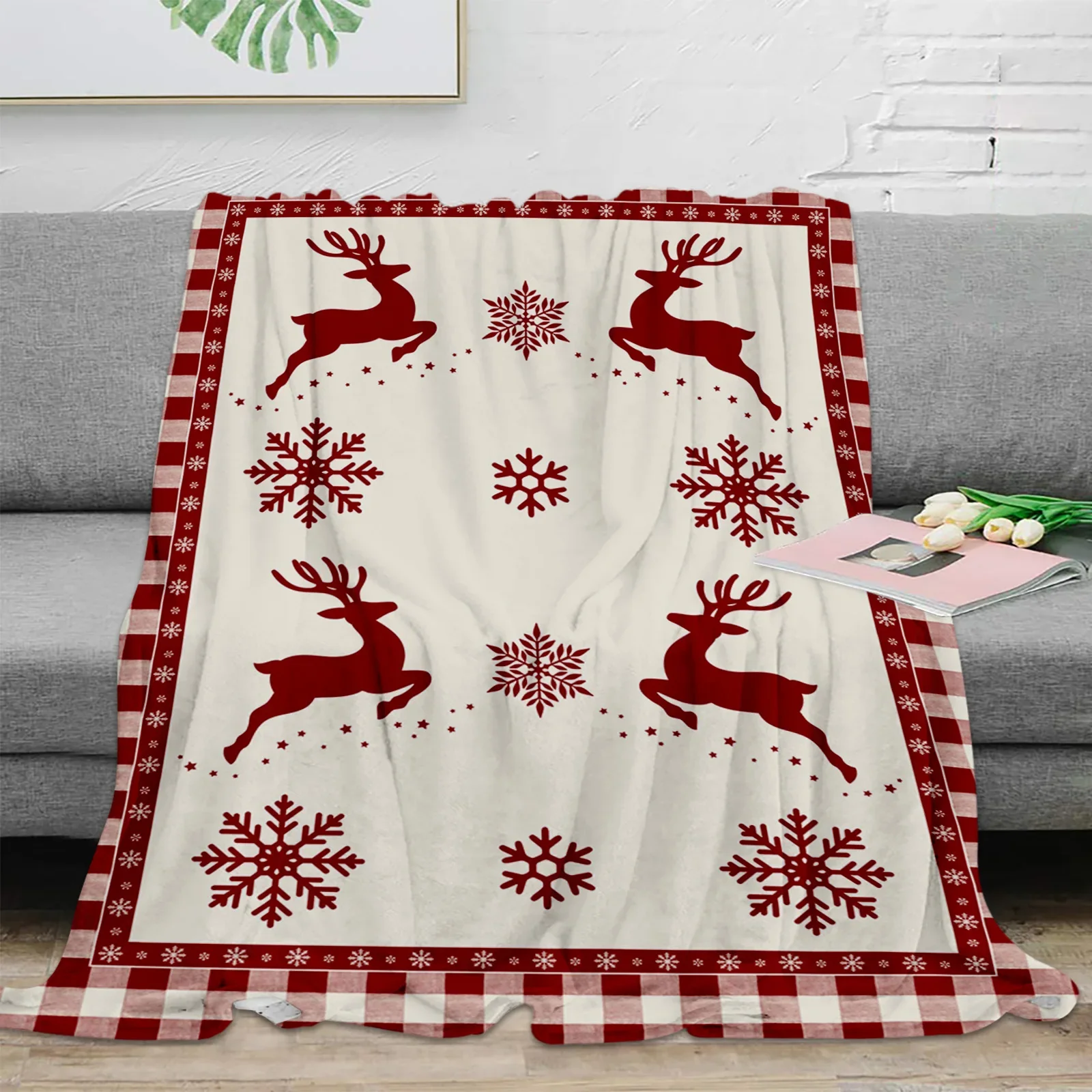 Christmas Snowflake Elk Plaid Throw Blanket for Sofa Christmas Decoration Bedspread Portable Microfiber Flannel Blanket