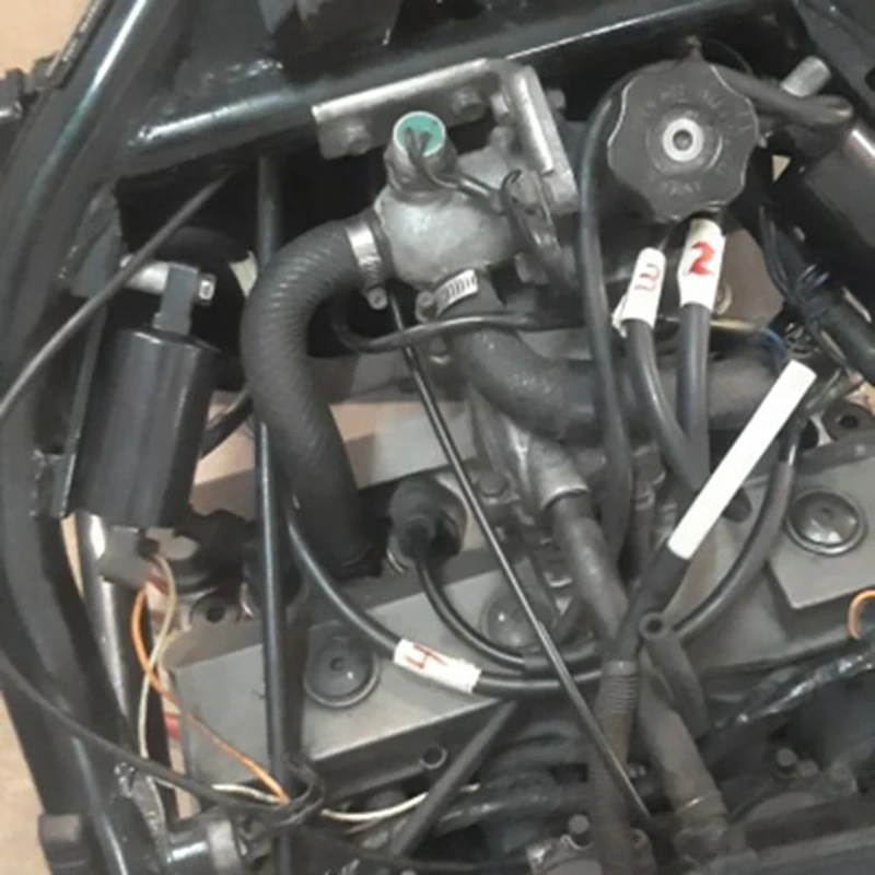 2 قطعة ملف الإشعال دراجة نارية ملف الإشعال لسوزوكي GSF400 GSF600 GSF1200 اللصوص