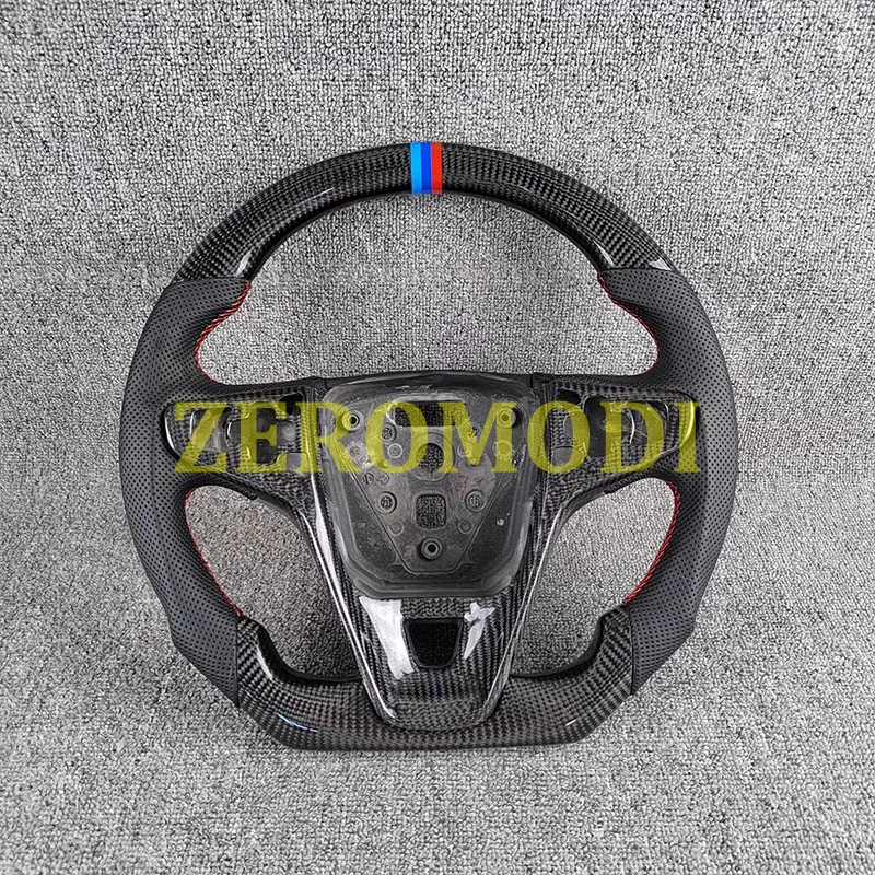 

Замена кожи спортивного руля из углеродного волокна для Buick Regal GS Envision 2015