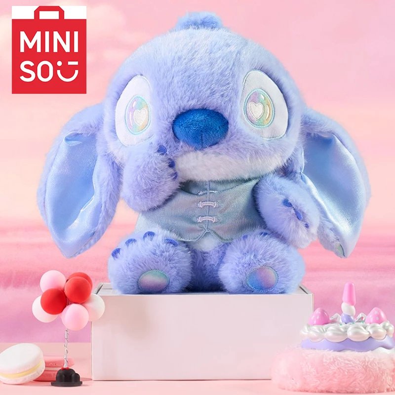 MINISO 스티치 플러시 천, 친환경 플러시 원단, 클래식한 표현력 + 자수 디테일, 팬 컬렉션/사무실 장식