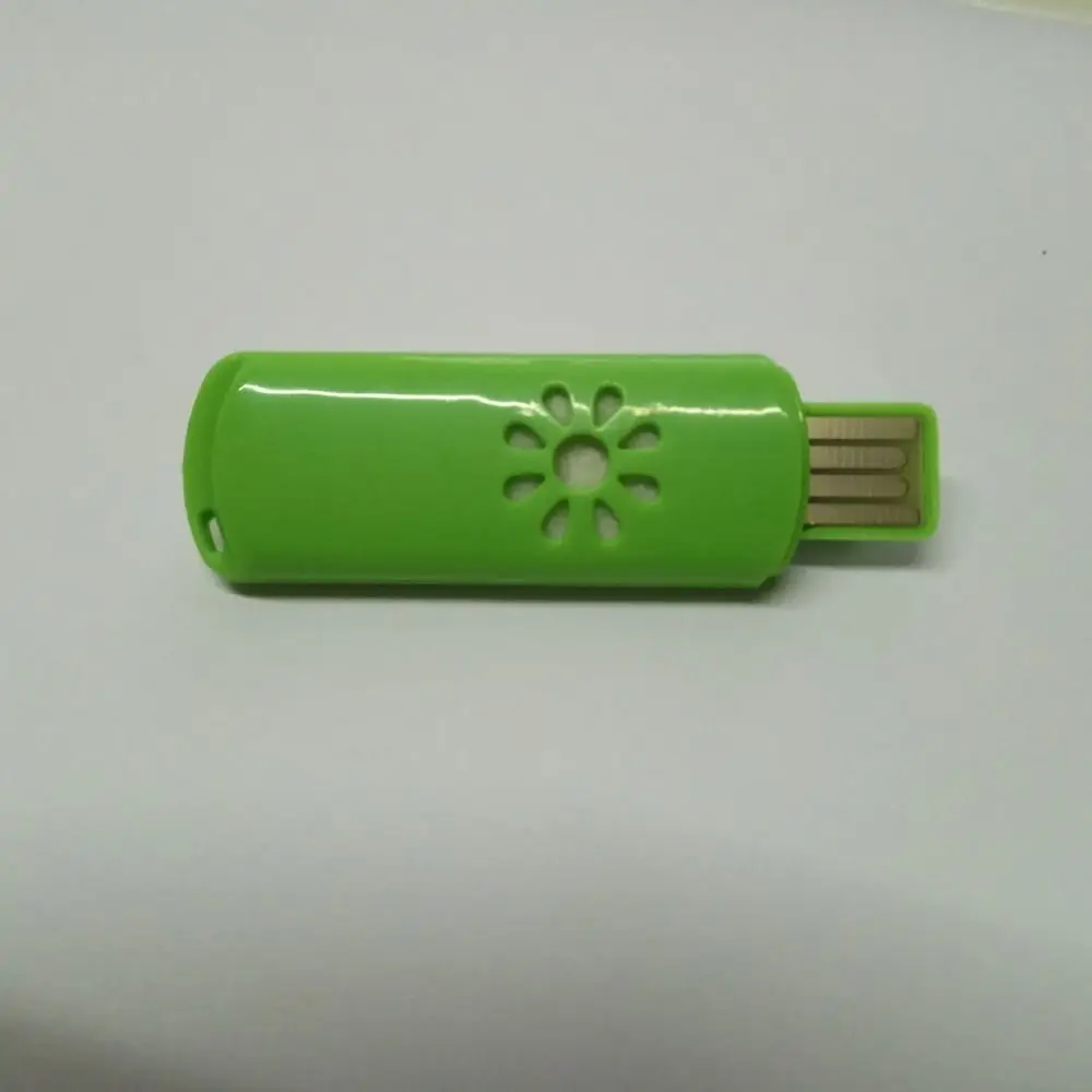 Refillable USB Powered USB Diffuser Plastic LED Light USB Aroma Mini Size Portable Car Scent Device for Office