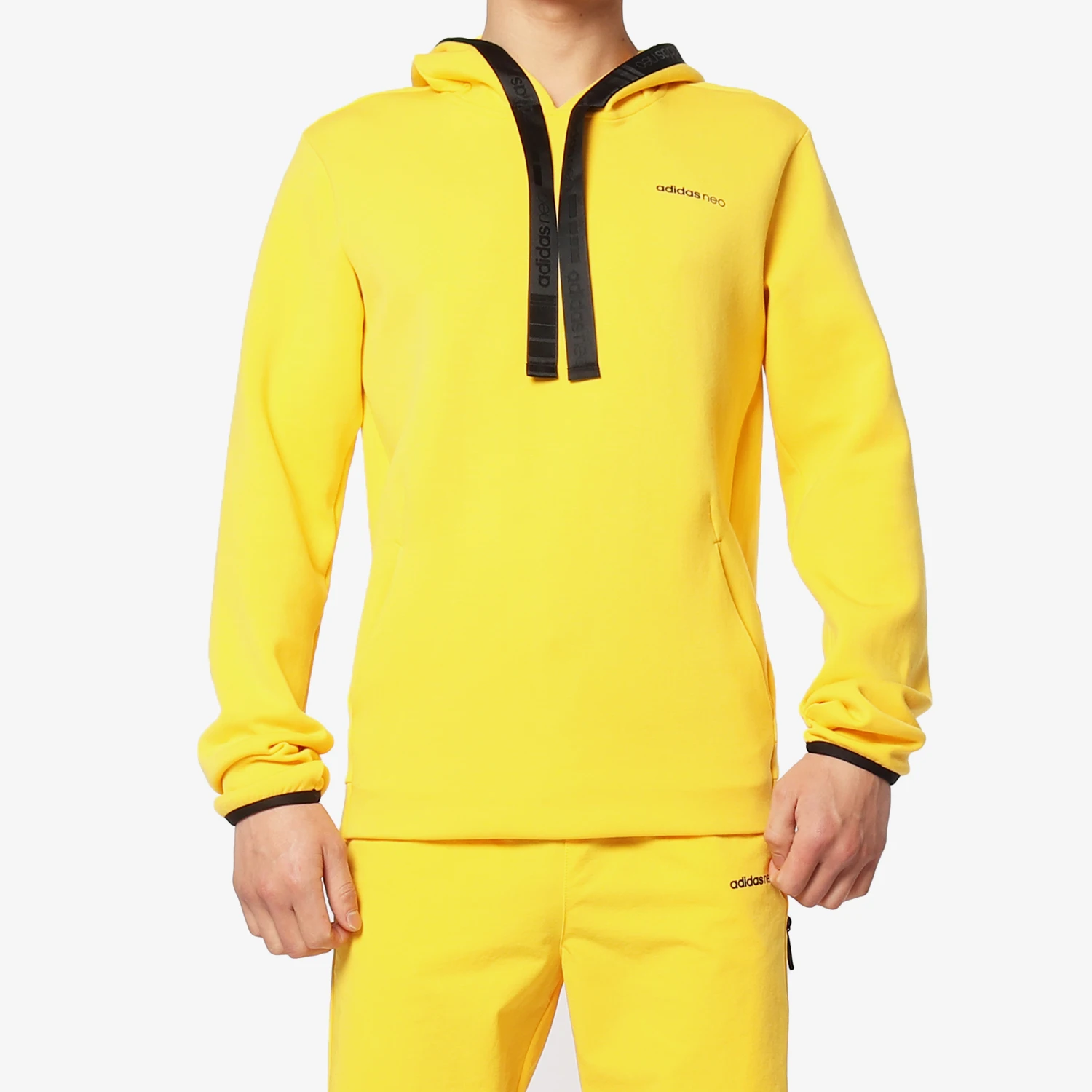 

Adidas Authentic Men's New Sports Hooded Sweatshirt DW8141