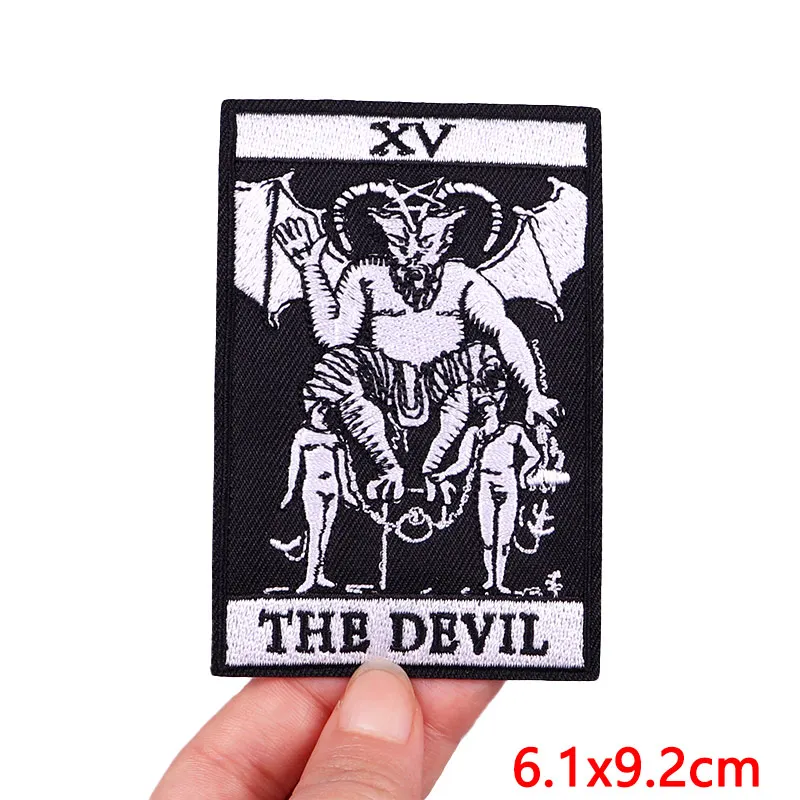 Tarot Embroidery Patch Iron On Patches DIY Punk Patch Devil Skull Sew Appliques Patches For Cloting Ironing Embroidered Stickers