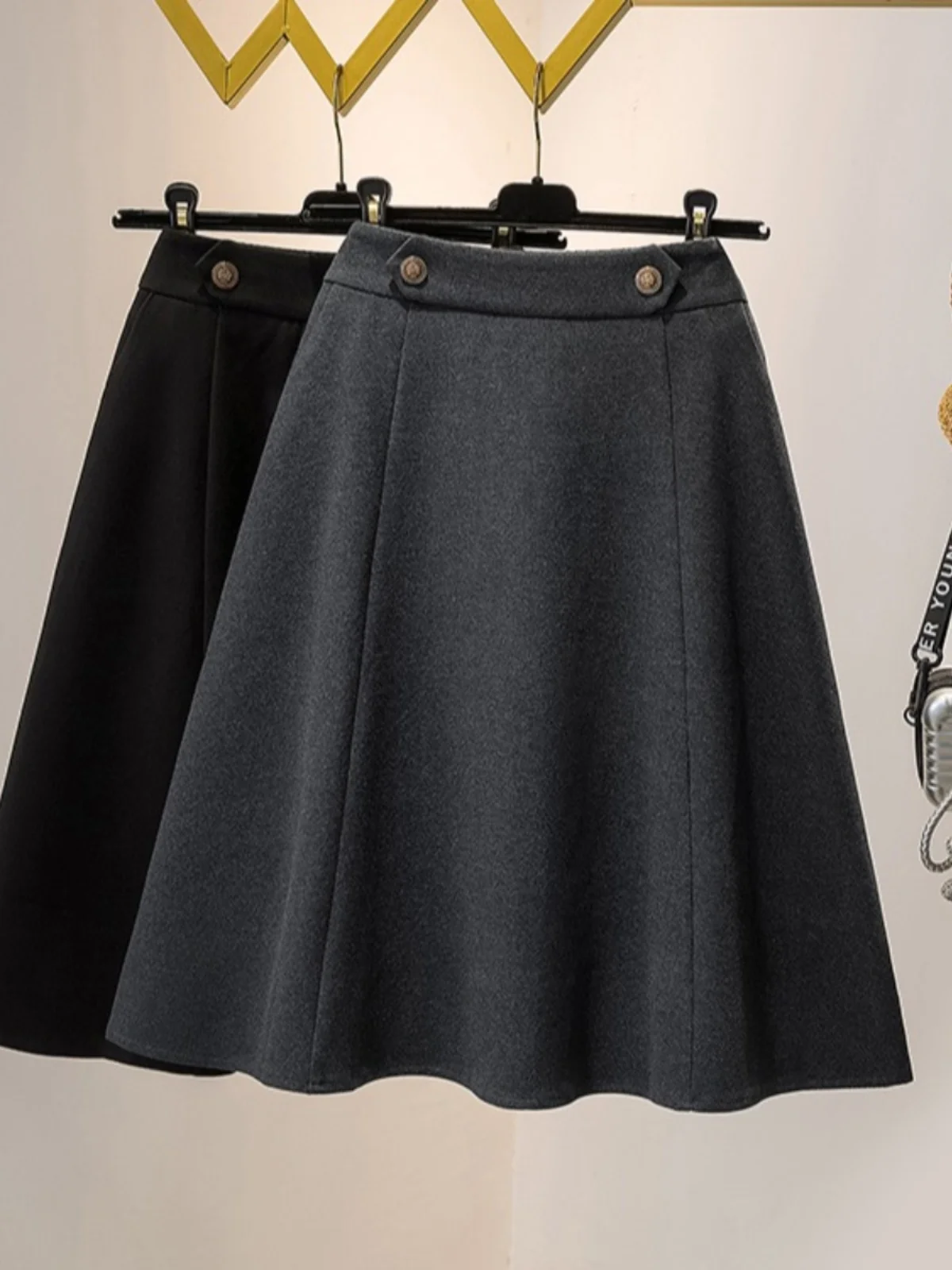

plus Size Women's Woolen Umbrella Skirt Base Layer Skirt Spring 2026 New Style Slimming A-Line Skirt Korean Style