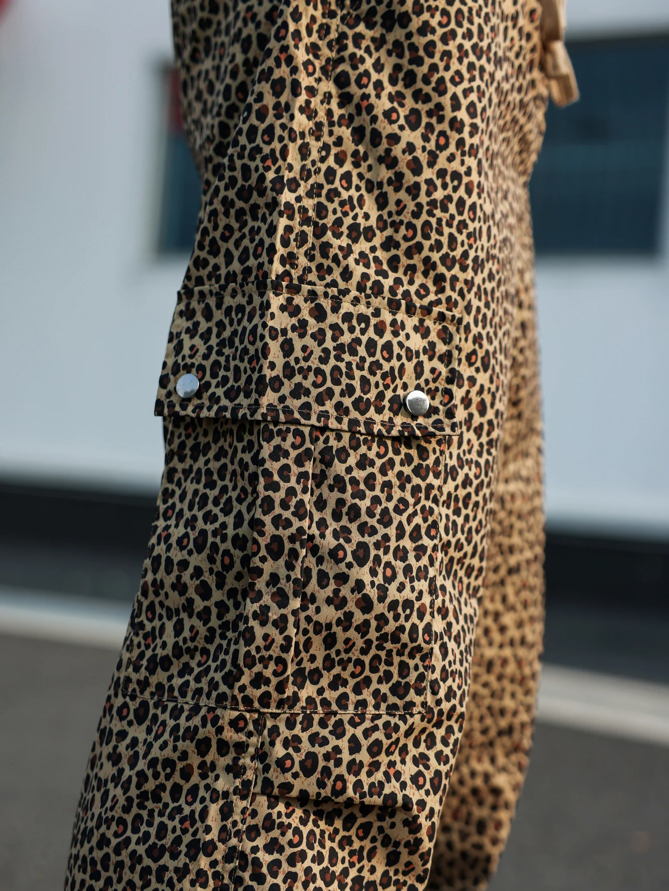 2025 Spring and Autumn American Trendy Fashion Leopard Pattern Spot Casual Work Pants Loose Drop Pants