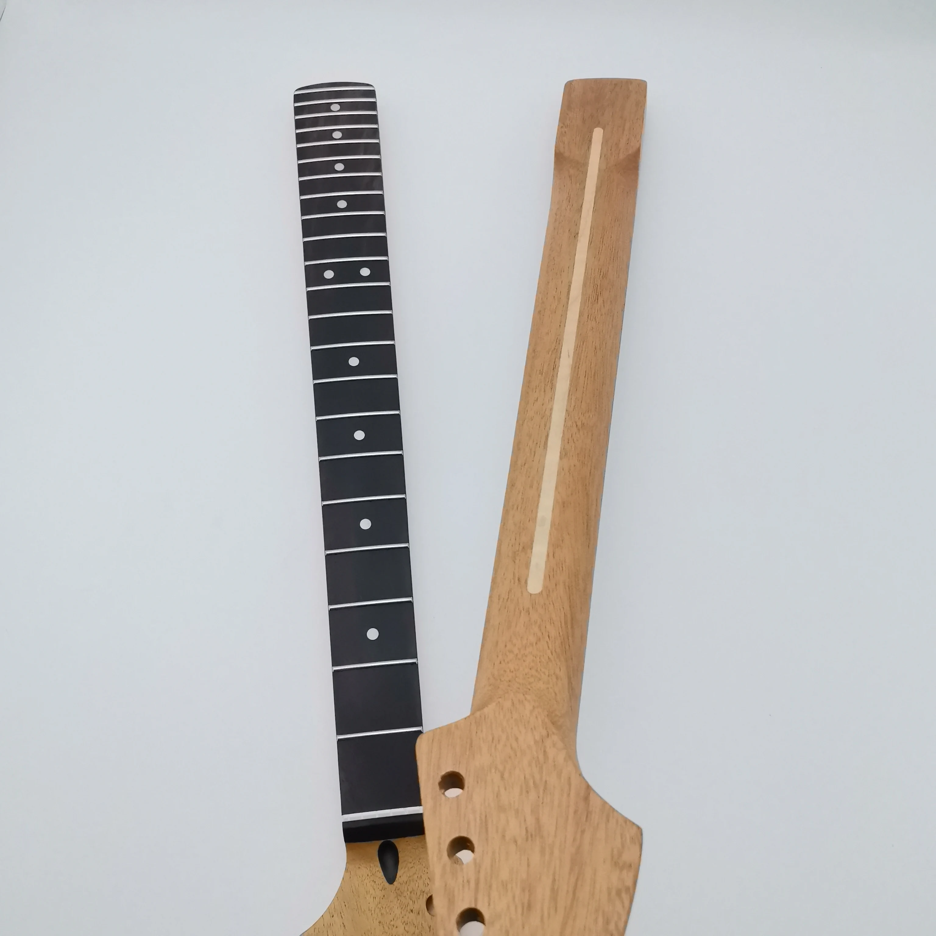 Mahogany Material Rosewood Fretboard ST Neck 22 Frets  Satin Finish