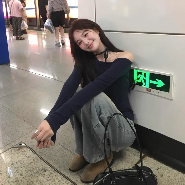 

Long Sleeved T Shirt For Ladies Womens Autumn Asymmetric Hem O Collar Minimalist Office Lady Practicality Crisp Simple Modern OL