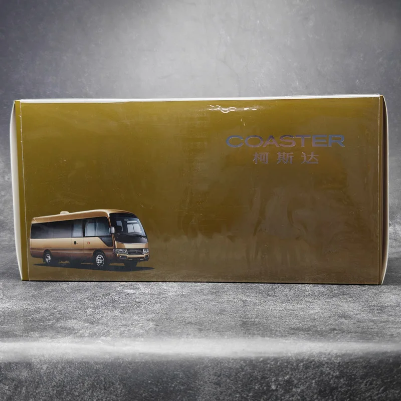 1:24 Original de fábrica Toyota posavasos pan Minibús simulación aleación troquelado modelo de coche juguetes personalizados para niños regalos de navidad