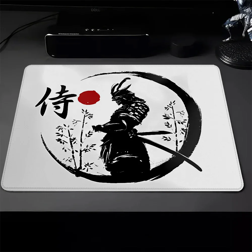 Wireless Mouse Pads Small Magic Mouse Pad Gamer Samurai Warrior Rubber Mat GAMING MOUS PAD Pc Accessories Deskmat Mausepad Mats