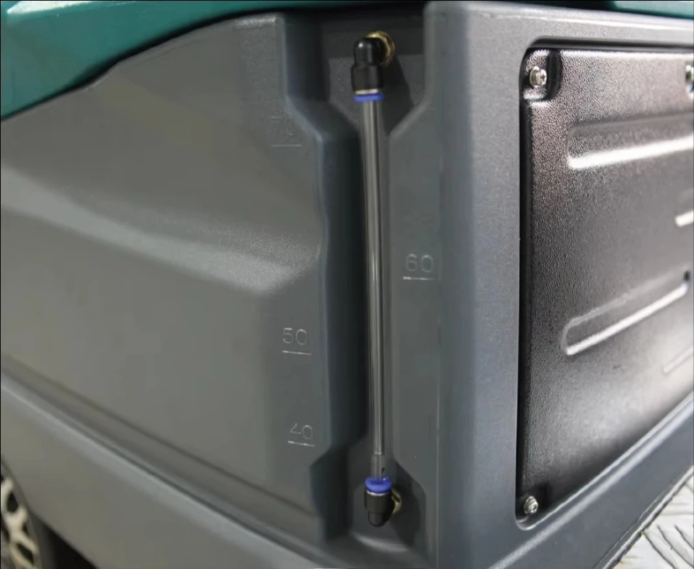 ركوب معدات تنظيف آلة تنظيف الأرضيات على جهاز تنظيف الأرضيات الصناعية التجارية #3