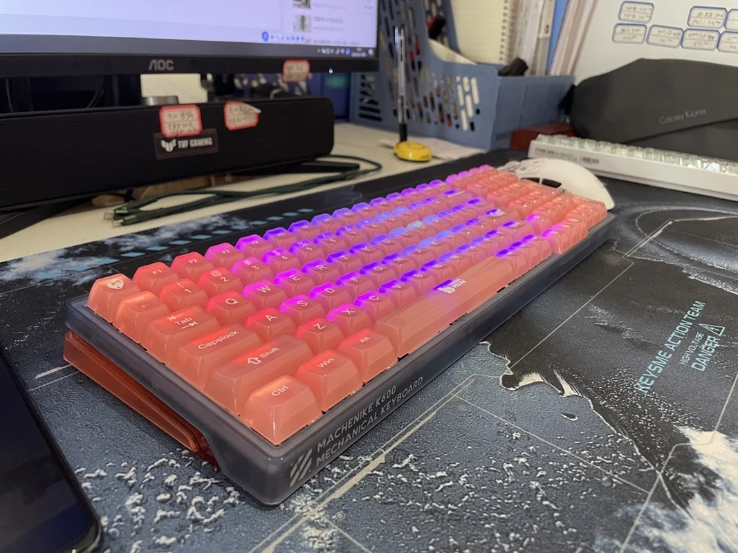 Weikav High Beauty Pink Red Pc Foggy Key Cap Rose Story Meow Star Suitable For 61/68/75/87/98/104 Keyboard Computer Accessories