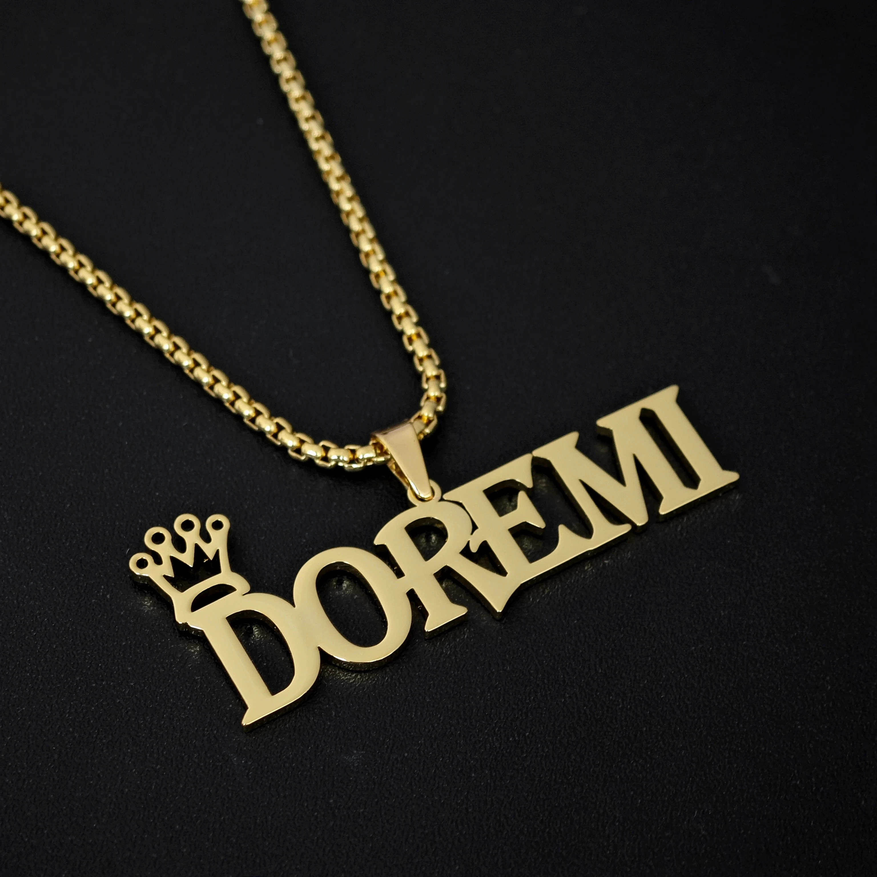 

DOREMI Ladies Stainless Steel Crown Name Necklace Corn Chain Valentine's Day Gift Customizable Jewelry Necklace