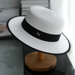 Sombreros de Sol de ala plana con diamantes de imitación para mujer, gorra de paja con lazo para viajes y compras, letras M, verano al aire libre