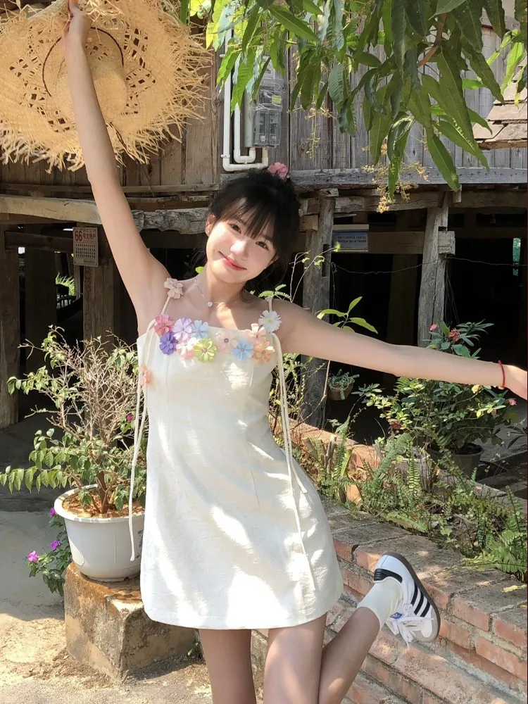

Keni plus Size Pure Desire Floral Halter Dress Women Summer Slimming Short Skirt Atmosphere Absolutely Beautiful Commute Styl...