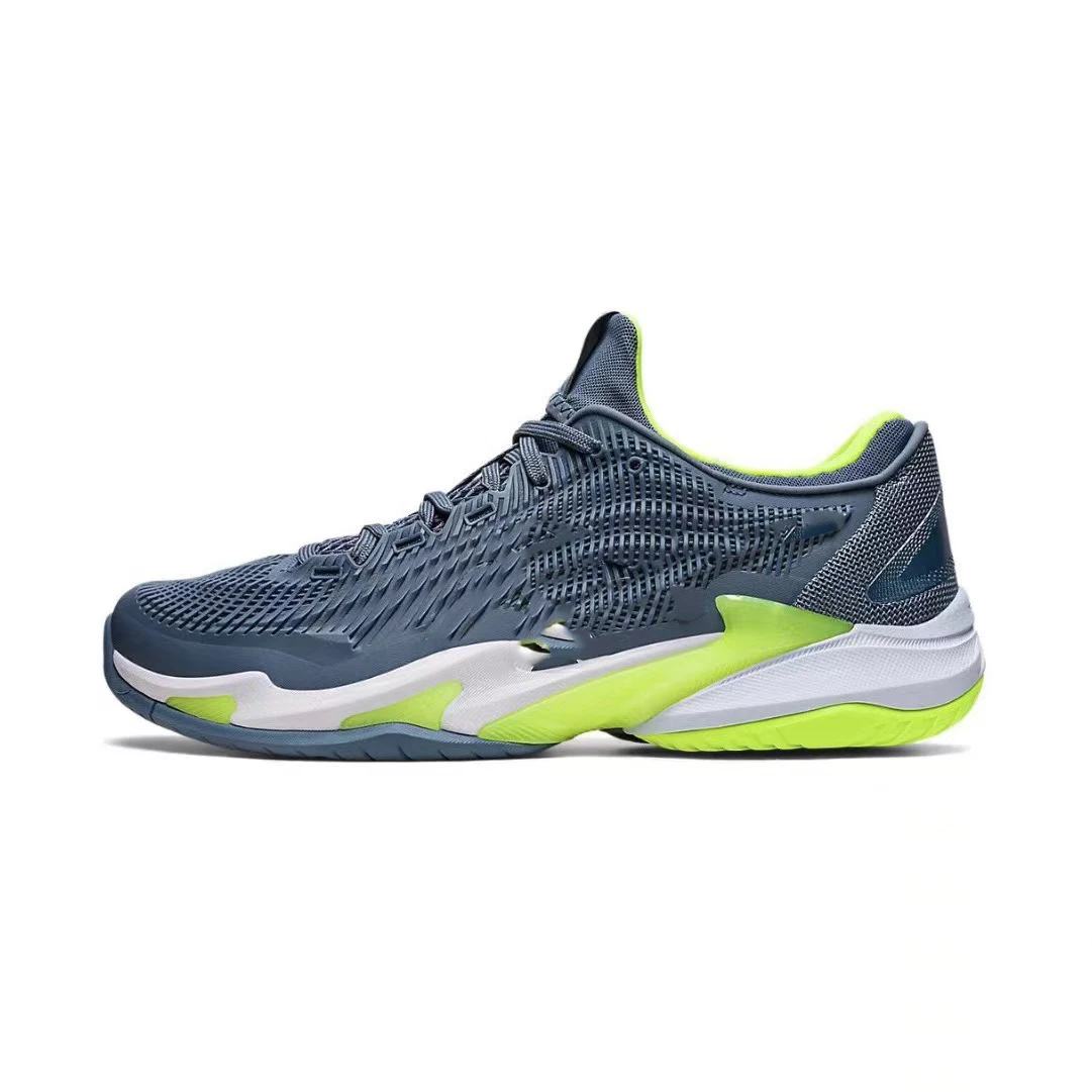 Putian Factory Produces Professional Tennis Shoes