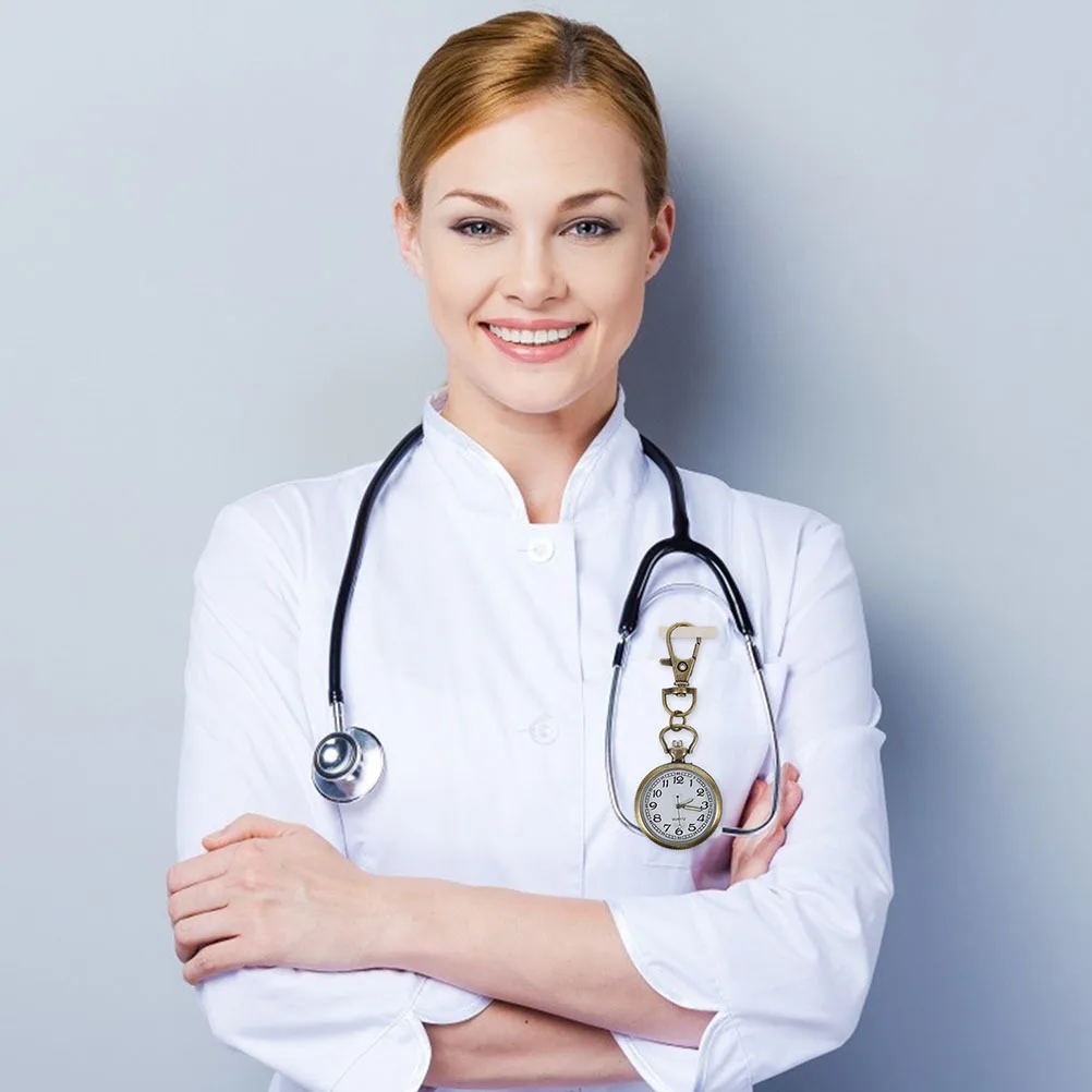 간호사 시계 아연 합금 버클 포켓 키체인 디자인 큰 숫자 노인용 전문가용 내구성 있는 의료 디지털 시계