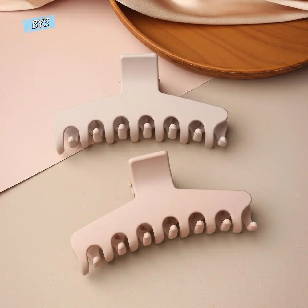 

Safe Silicone Shark Clip Square Korean Style Straight Line Shaped Hair Claw Simple Headwear Elastic Plastic Hair Claw Gifts