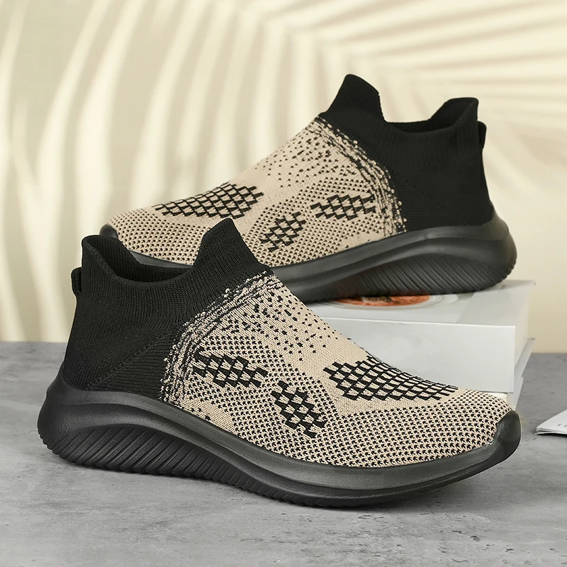 Versatile Male Daily Sneakers Solid Basic Shape Non Slip Rubber Bottom Light Soft Insole Breathable Outdoor Sports Shoes