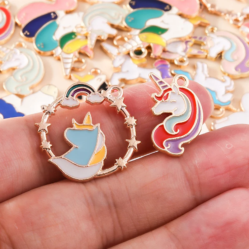 Leslie 10 Stück niedliche Emaille-Cartoon-Einhorn-Charms-Anhänger für DIY-Schmuckherstellung, handgefertigte Bastelarbeiten, Ohrringe, Halsketten, Zubehör – Detail 2
