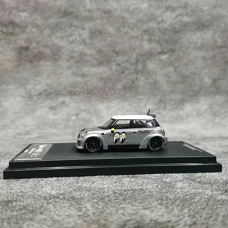 Time Micro 1:64 Model Car Mini Cooper Alloy Die-Cast Vehicle - Mooneyes Special Coating