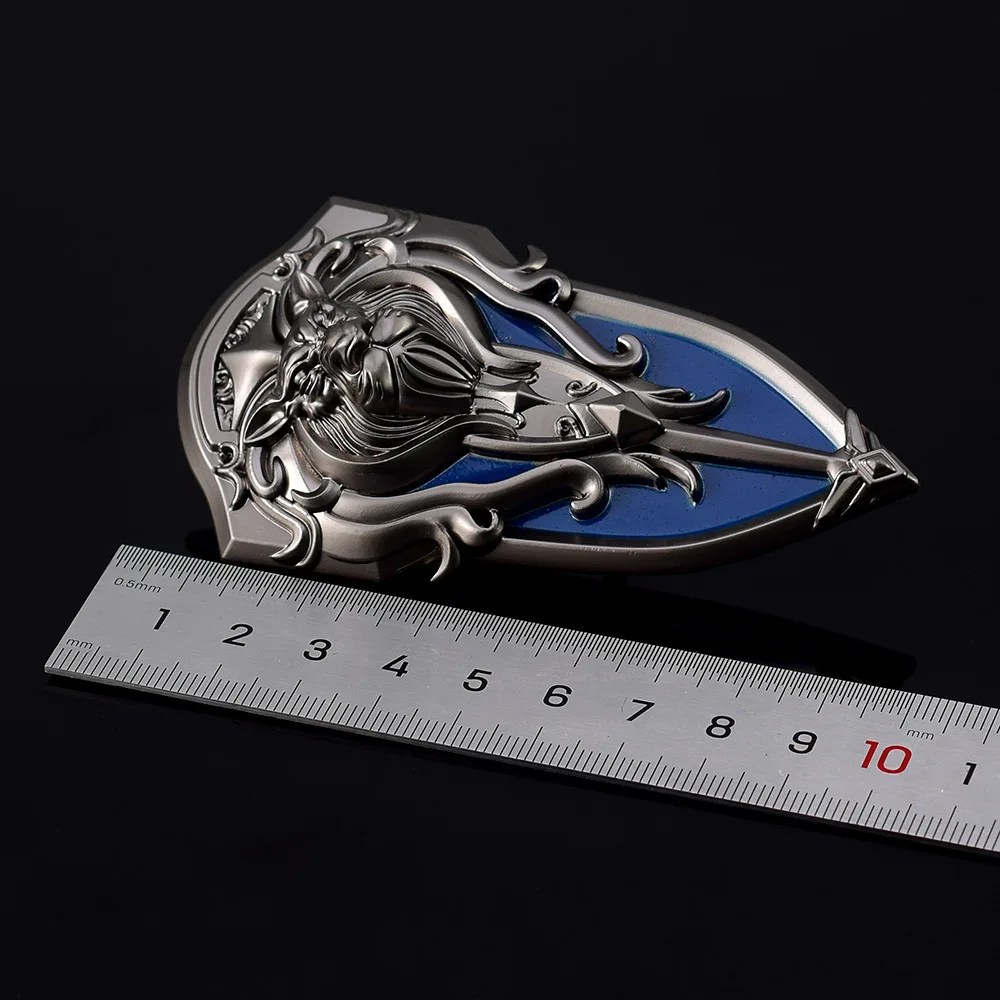 9cm World of Warcrafts Weapon Model for Men Boys WOW Game Peripherals Lion Head Shield Metal Pendant Fans Decorative Accessories