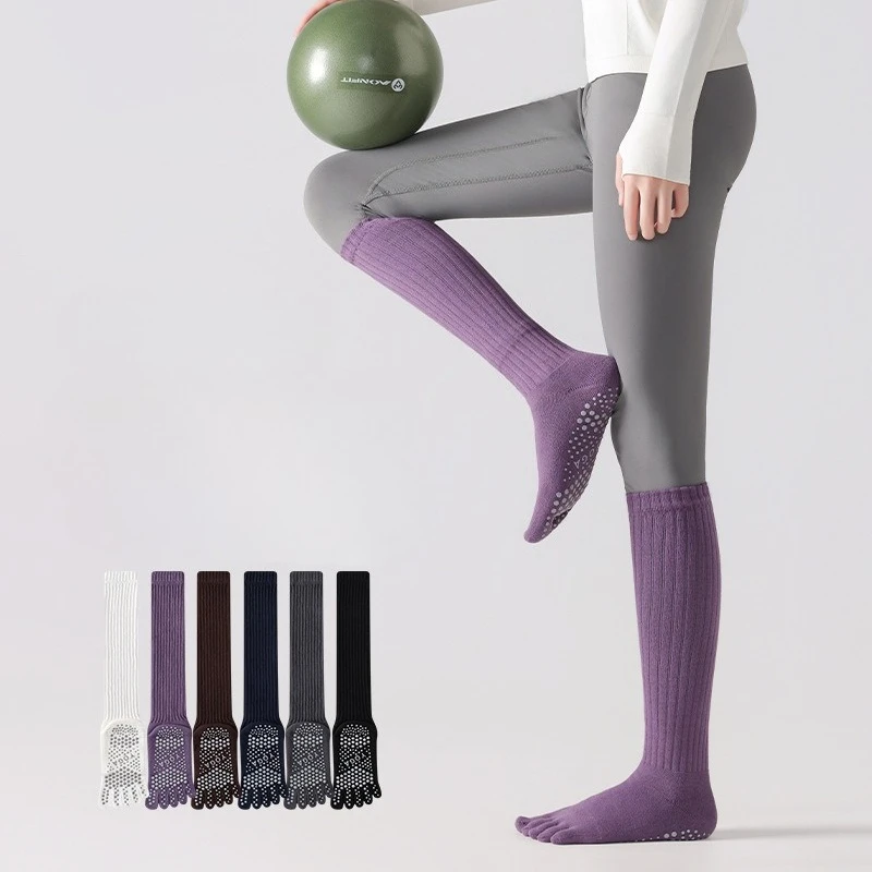 

Осенние и зимние утолщенные носки для йоги с пятью пальцами, профессиональные нескользящие длинные носки для пилатеса, женские спортивные носки, чулки