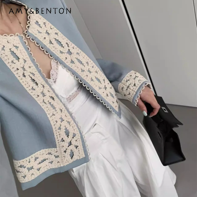 

2026 Spring New Korean Embroidered Lace Splicing Chinese Style Women's Denim Jacket Light Blue Elegant Versatile Jacket Ladies
