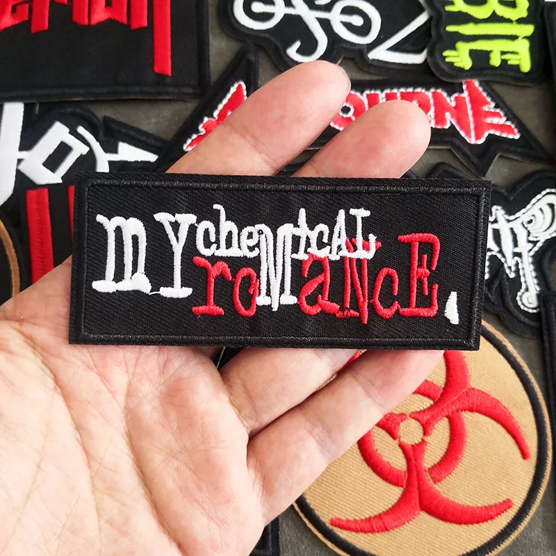 Rock Band Patches For Clothing Iron On Badges Embroidered Appliques Punk Music Stickers Jacket Jeans Stripes DIY Accessories