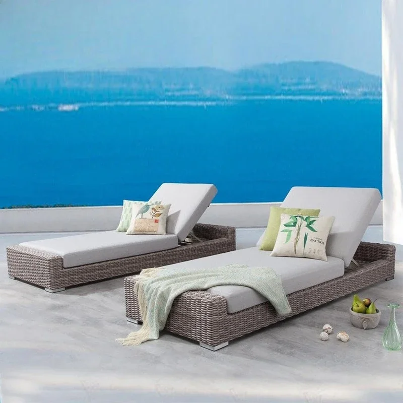 Outdoor sun protection rattan beach loungers hotel swimming pool garden queen bed leisure beach scenic spot public bed