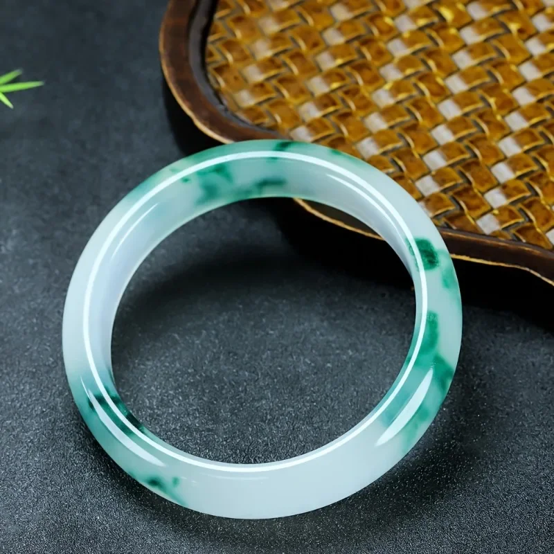 

Natural Ice Flower Design Fashionable and Exquisite Bracelet Jewelry