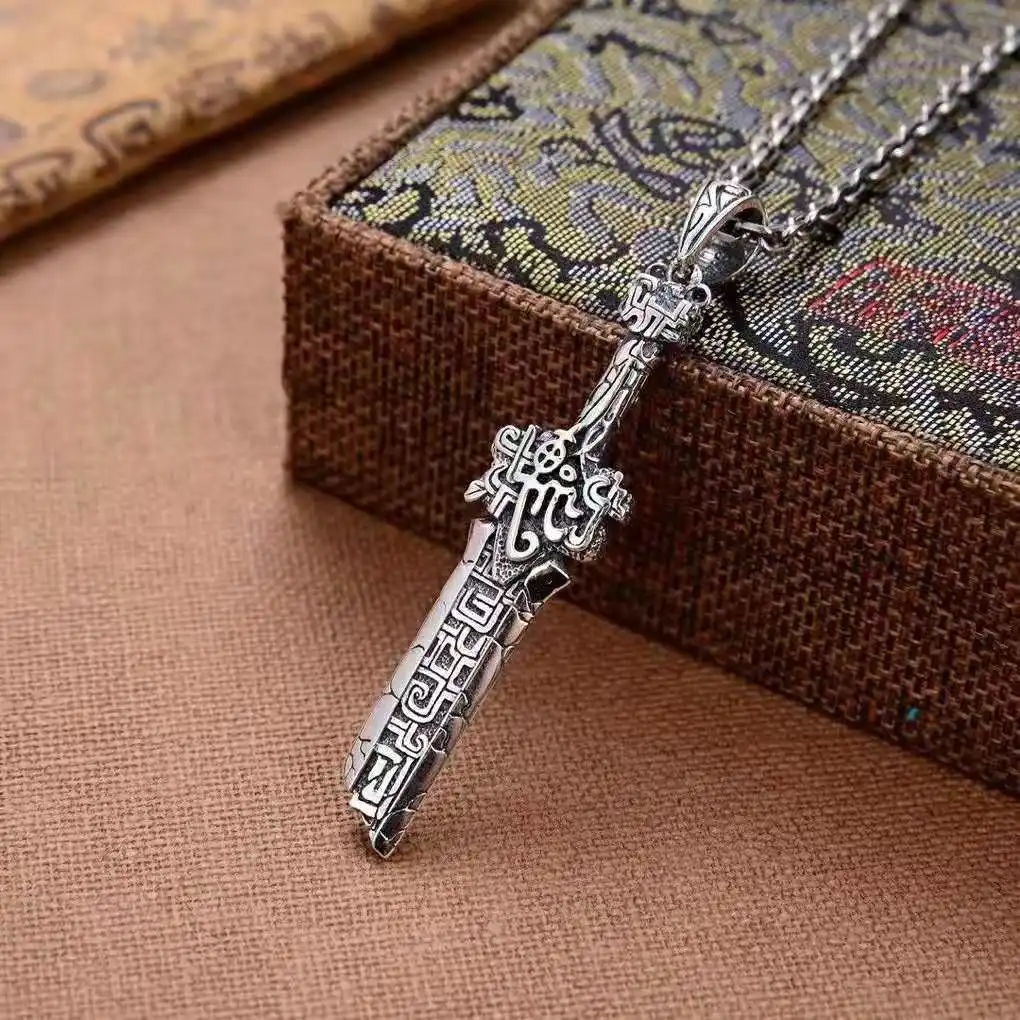 

Wind Pure Silver Gluttony Pattern Broken Sword Pendant Personalized Men's Retro Seiko Jewelry Handsome Necklace Thai Silver Pend